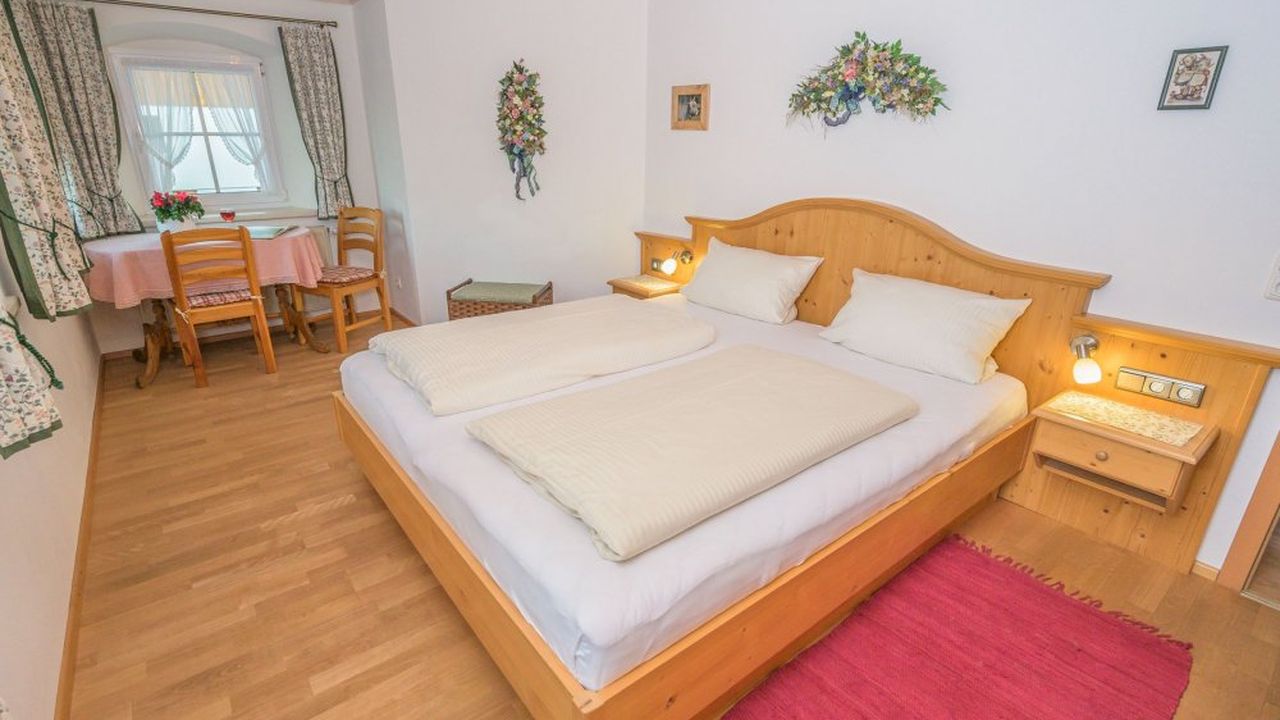 Schlafzimmer 1 Schlafzimmer 1